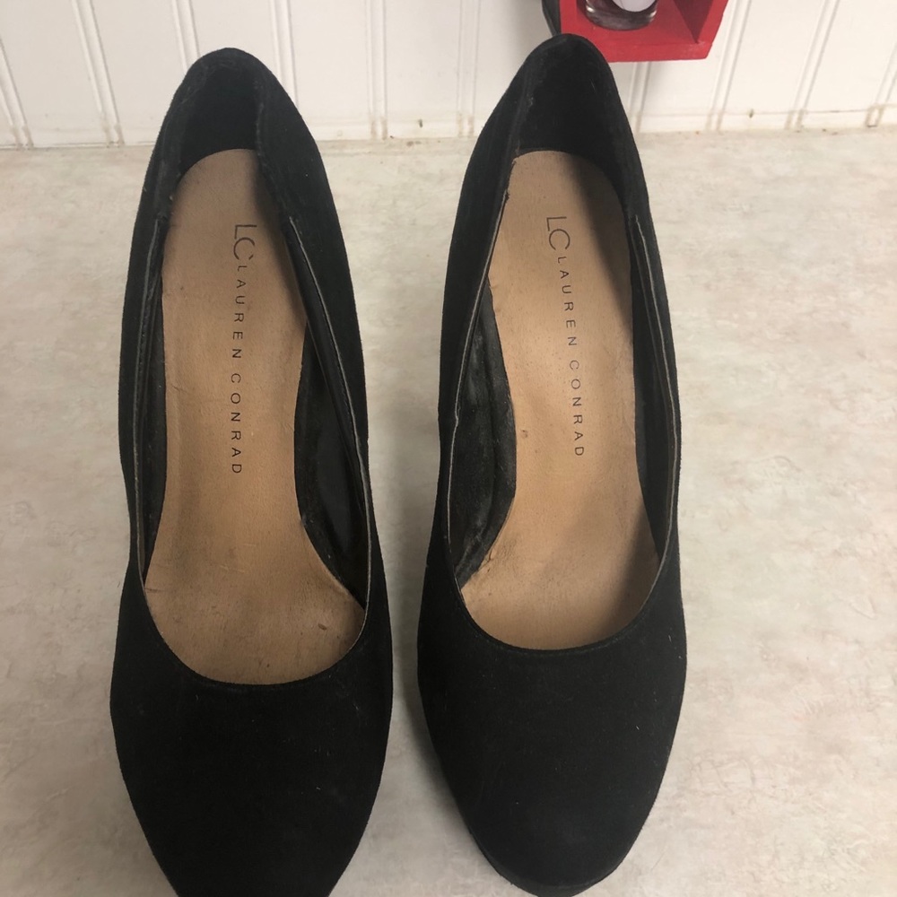 Black heels